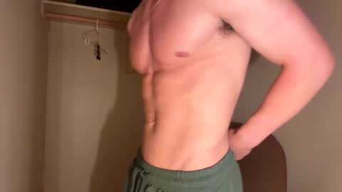 Snapshot of elijahkinky24 chatting on May 18, 2026, 7:09 pm elijahkinky24 online show from May 18, 2026, 7:09 pm