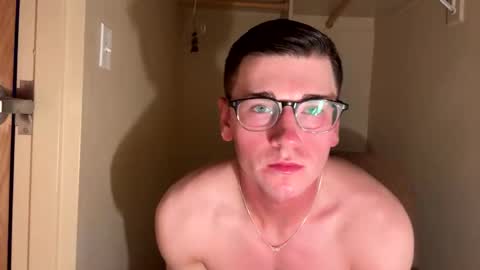 Snapshot of elijahkinky24 chatting on May 20, 2026, 2:07 am elijahkinky24 online show from May 20, 2026, 2:07 am