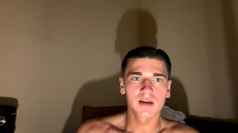 Snapshot of elijahkinky24 chatting on July 25, 2026, 7:33 pm elijahkinky24 online show from July 25, 2026, 7:33 pm