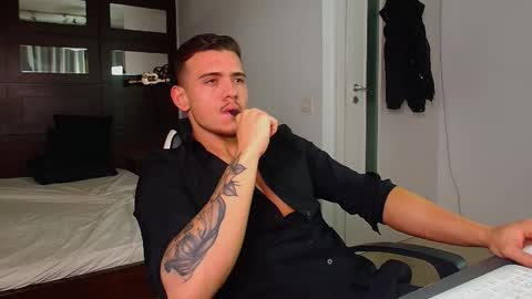 ElijahThorne online show from January 6, 2026, 6:06 am