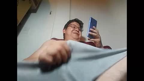 Snapshot of elimposstor chatting on January 22, 2025, 2:15 am elimposstor online show from January 22, 2025, 2:15 am