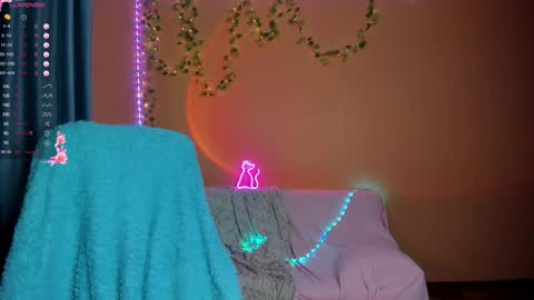 Snapshot of elina__rose chatting on December 2, 2024, 6:52 am Elina online show from December 2, 2024, 6:52 am