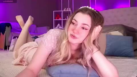 Snapshot of elinanortas chatting on October 22, 2025, 1:28 am Elina online show from October 22, 2025, 1:28 am