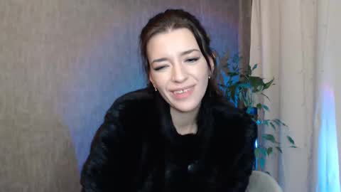 Elina online show from February 2, 2025, 3:10 am
