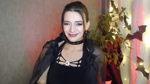 Elina online show from November 1, 2025, 12:01 am