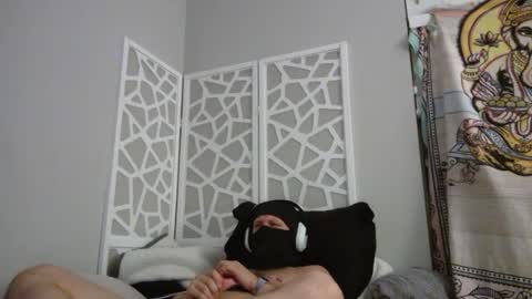 Snapshot of elinnnmmm chatting on June 14, 2026, 5:09 am ur goon bf online show from June 14, 2026, 5:09 am