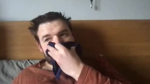 Snapshot of eliot26 chatting on January 23, 2025, 10:32 am e26 online show from January 23, 2025, 10:32 am