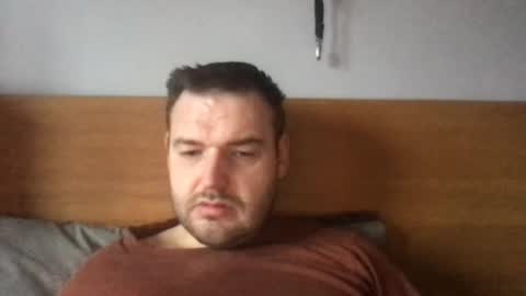 Snapshot of eliot26 chatting on February 23, 2025, 9:33 am e26 online show from February 23, 2025, 9:33 am