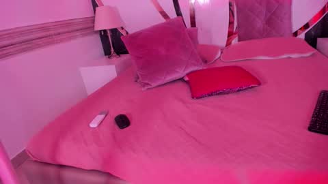 elis_cioccolato online show from March 29, 2026, 9:09 am