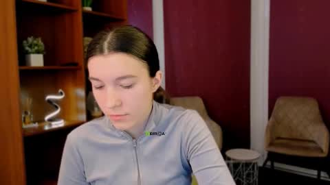 Snapshot of elis_sunny chatting on February 2, 2026, 6:34 am elis_sunny online show from February 2, 2026, 6:34 am