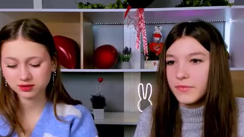 Snapshot of elis_sunny chatting on February 18, 2026, 5:58 am elis_sunny online show from February 18, 2026, 5:58 am