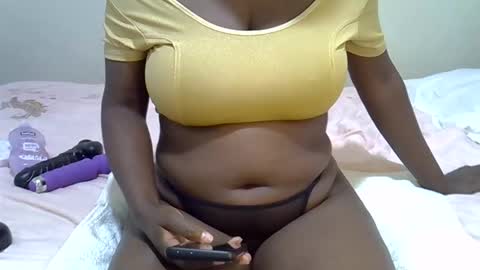 Snapshot of elisa044 chatting on December 20, 2024, 3:21 pm lisathegoddess online show from December 20, 2024, 3:21 pm