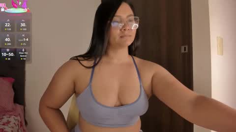 Snapshot of elisa_connors18 chatting on October 10, 2025, 4:33 am online show from October 10, 2025, 4:33 am