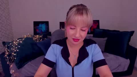 Elisabeth online show from March 1, 2025, 2:55 pm