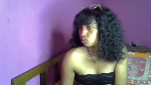 elisah01 online show from February 1, 2026, 4:49 pm