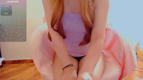 Snapshot of elisecrets chatting on September 27, 2025, 4:17 am Eli online show from September 27, 2025, 4:17 am