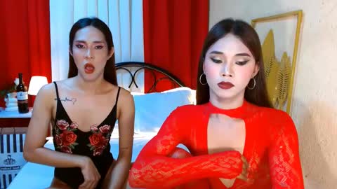 Snapshot of elissemoree chatting on April 22, 2026, 5:43 am elissemoree online show from April 22, 2026, 5:43 am