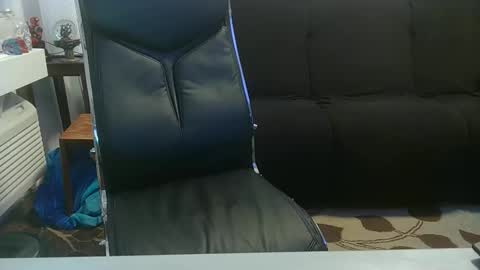 Snapshot of eliteindulgence chatting on November 2, 2025, 11:51 pm eliteindulgence online show from November 2, 2025, 11:51 pm