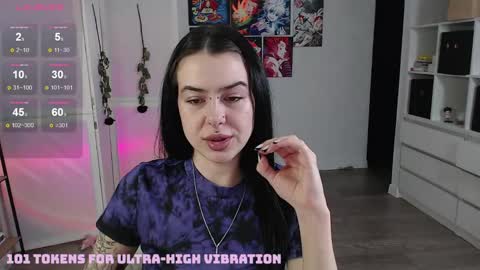 Ari online show from February 28, 2025, 2:31 pm