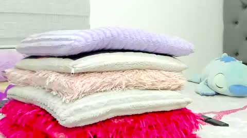Snapshot of elizabeth_18_ chatting on July 18, 2026, 3:33 am ELIZA online show from July 18, 2026, 3:33 am
