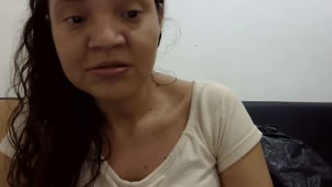 Snapshot of elizabeth_martinez_ chatting on March 2, 2025, 6:51 pm Elizabeth Martinez online show from March 2, 2025, 6:51 pm