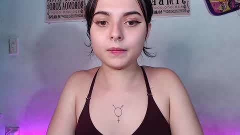 Snapshot of elizabeth_taylorxxx chatting on January 6, 2025, 3:09 am Elizabeth Taylor online show from January 6, 2025, 3:09 am