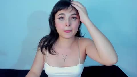 Snapshot of elizabeth_taylorxxx chatting on November 7, 2025, 12:10 am Elizabeth Taylor online show from November 7, 2025, 12:10 am