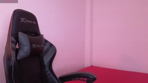 instgram aly leiv17 ---- Im model-independent online show from June 16, 2026, 8:33 pm