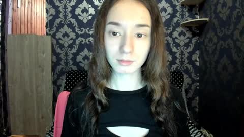 elizabethrice online show from December 20, 2024, 10:43 pm