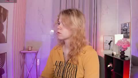 Elizabeth online show from July 2, 2026, 5:35 am