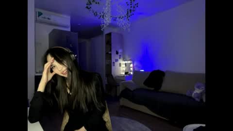 Elizabet online show from April 16, 2026, 9:39 pm