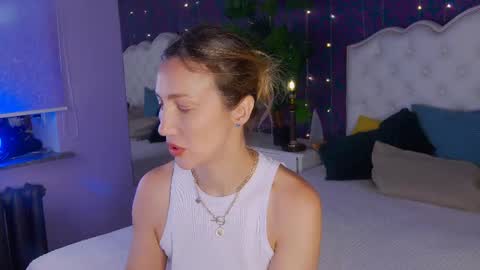 Snapshot of elizamayers chatting on April 18, 2026, 9:57 am Linda online show from April 18, 2026, 9:57 am
