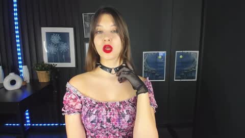 Eliza online show from December 27, 2024, 6:20 pm