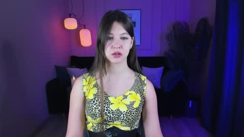 Eliza online show from January 12, 2025, 12:55 pm