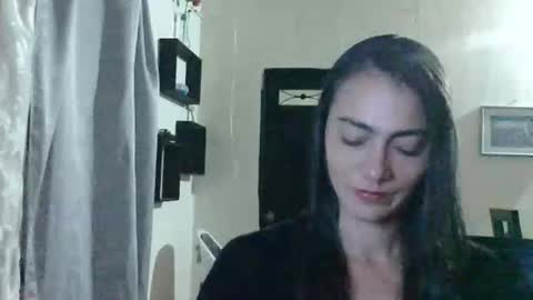 elizka 00 online show from April 8, 2026, 4:34 am