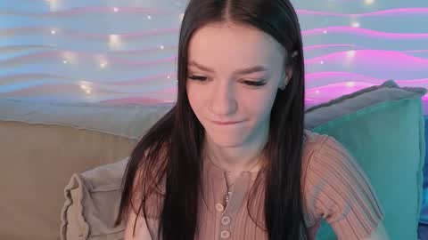 elizzza_ online show from February 21, 2026, 5:41 am