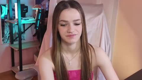 elizzza_ online show from June 26, 2026, 5:23 am