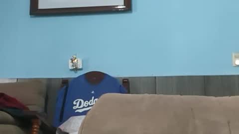 eljim323323 online show from October 23, 2025, 7:45 pm