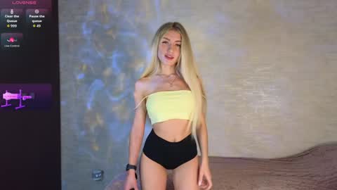 Ella online show from February 22, 2026, 12:12 am