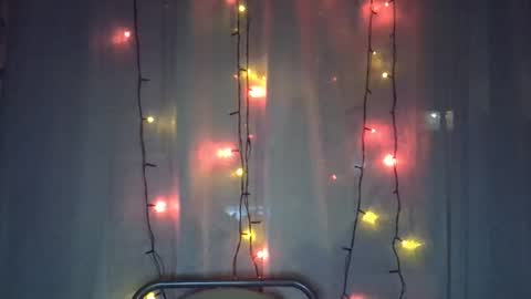 ella_awesome33 online show from February 10, 2026, 8:46 pm