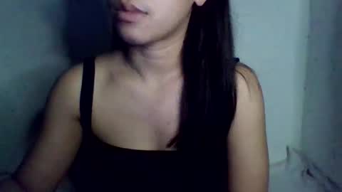 ella_babe25 online show from March 8, 2026, 8:34 pm