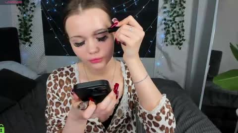 Ella online show from June 3, 2026, 9:23 am