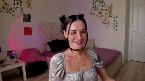 Snapshot of ella_gdss chatting on September 14, 2025, 8:57 am ELLA online show from September 14, 2025, 8:57 am