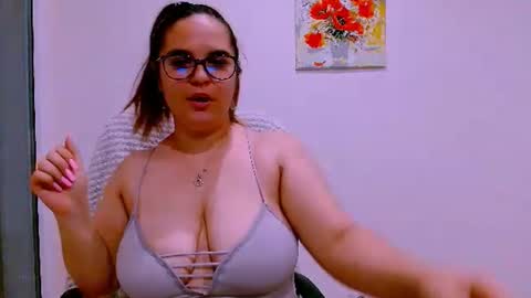 Ella online show from July 22, 2026, 5:49 pm