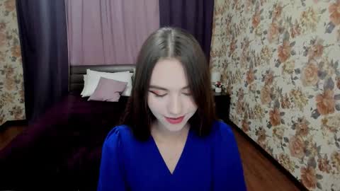 ellacurtis online show from September 22, 2025, 5:15 pm