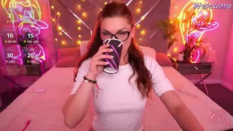 Ella online show from February 19, 2026, 11:23 pm