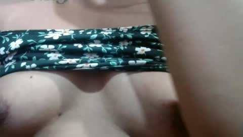 Ellah online show from January 15, 2026, 2:27 am