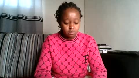 ellah-simone online show from June 14, 2026, 7:10 am