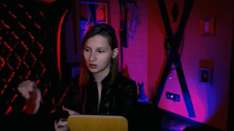 Snapshot of ellahorton chatting on October 27, 2025, 8:51 am Ella online show from October 27, 2025, 8:51 am