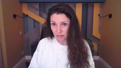 EllaLongs online show from February 2, 2026, 12:26 pm